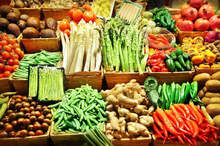 Divers produits frais de saison Saverne